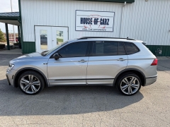 Used 2021  Volkswagen Tiguan 2&period;0T SE R-Line Black 4MOTION at House of Carz near Rochester&comma; IN