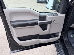 Used 2018  Ford F-150 4WD SuperCrew XLT 5 1&sol;2 at House of Carz near Rochester&comma; IN