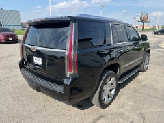 Used 2017 Cadillac Escalade 4d SUV 4WD Luxury at House of Carz near Rochester, IN