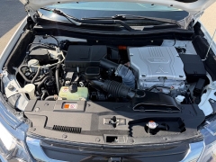 Used 2018  Mitsubishi Outlander Plug-In Hybrid 4d SUV AWC SEL at House of Carz near Rochester&comma; IN