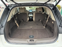 Used 2020  Lincoln Aviator 4d SUV AWD Grand Touring at House of Carz near Rochester&comma; IN