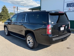 Used 2019  GMC Yukon XL 4d SUV 4WD SLT at House of Carz near Rochester&comma; IN