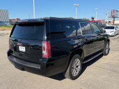 Used 2019  GMC Yukon XL 4d SUV 4WD SLT at House of Carz near Rochester&comma; IN