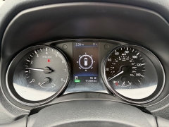 Used 2019  Nissan Rogue 4d SUV AWD SL at House of Carz near Rochester&comma; IN
