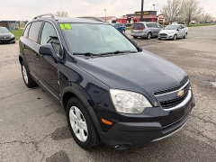 Used 2014  Chevrolet Captiva Sport 4d SUV FWD LS2 at House of Carz near Rochester&comma; IN