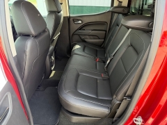 Used 2016  GMC Canyon 4WD Crew Cab SLT at House of Carz near Rochester&comma; IN