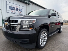  2019 Chevrolet Suburban 4d SUV 4WD LT at House of Carz near Rochester&comma; IN