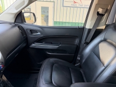 Used 2020  Chevrolet Colorado 4WD Crew Cab ZR2 at House of Carz near Rochester&comma; IN