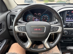 Used 2016  GMC Canyon 4WD Ext Cab SLE at House of Carz near Rochester&comma; IN
