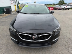Used 2018  Buick Regal Sportback 4d Hatchback FWD Essence at House of Carz near Rochester&comma; IN