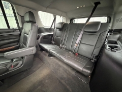 Used 2016 Chevrolet Suburban 4d SUV 4WD LTZ at House of Carz near Rochester, IN