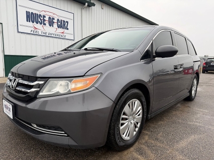 2016 Honda Odyssey LX's photo
