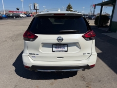 Used 2019  Nissan Rogue 4d SUV AWD SL at House of Carz near Rochester&comma; IN