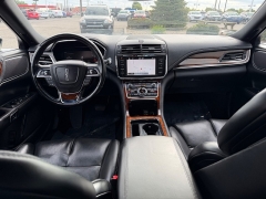 Used 2019  Lincoln Continental 4d Sedan AWD Select at House of Carz near Rochester&comma; IN