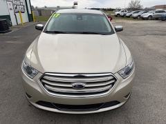 Used 2017  Ford Taurus 4d Sedan FWD Limited V6 at House of Carz near Rochester&comma; IN