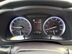 Used 2018  Toyota Highlander 4d SUV FWD XLE at House of Carz near Rochester&comma; IN