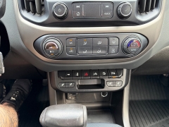 Used 2019  Chevrolet Colorado 4WD Crew Cab Z71 at House of Carz near Rochester&comma; IN