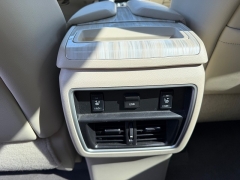 Used 2017  Nissan Murano 4d SUV AWD Platinum at House of Carz near Rochester, IN