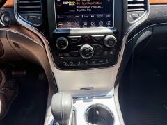 Used 2018  Jeep Grand Cherokee 4d SUV 4WD Summit V6 at House of Carz near Rochester&comma; IN