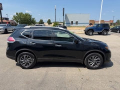 Used 2016  Nissan Rogue 4d SUV AWD SL at House of Carz near Rochester&comma; IN