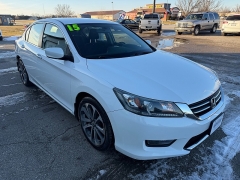 Used 2015  Honda Accord Sedan 4d Sport CVT at House of Carz near Rochester&comma; IN