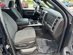 Used 2022 Ram 1500 Classic 4WD Warlock Crew Cab 5'7" Box at House of Carz near Rochester, IN