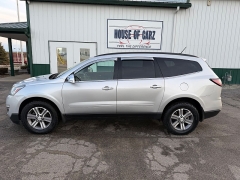 Used 2015  Chevrolet Traverse 4d SUV AWD LT2 at House of Carz near Rochester&comma; IN