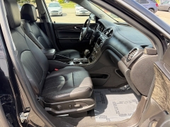Used 2013  Buick Enclave 4d SUV FWD Leather at House of Carz near Rochester&comma; IN