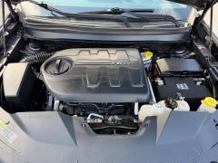Used 2020  Jeep Cherokee 4d SUV 4WD Trailhawk Elite 3&period;2L at House of Carz near Rochester&comma; IN