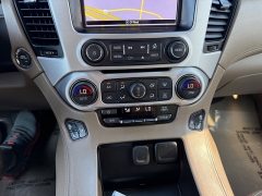 Used 2019  GMC Yukon XL 4d SUV 4WD SLT at House of Carz near Rochester&comma; IN