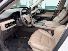 Used 2020  Lincoln Aviator 4d SUV AWD Grand Touring at House of Carz near Rochester&comma; IN