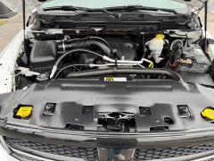 Used 2018  Ram 1500 4WD Crew Cab Sport Longbed at House of Carz near Rochester&comma; IN