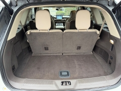 Used 2020  Lincoln Aviator 4d SUV AWD Grand Touring at House of Carz near Rochester&comma; IN