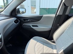 Used 2020  Chevrolet Equinox 4d SUV FWD LS w&sol;1LS at House of Carz near Rochester&comma; IN