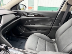 Used 2018  Buick Regal Sportback 4d Hatchback FWD Essence at House of Carz near Rochester&comma; IN