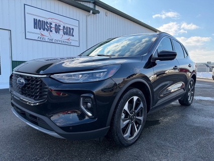 Used 2023 Ford Escape Platinum AWD at House of Carz near Rochester, IN