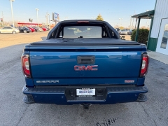 Used 2017  GMC Sierra 1500 4WD Double Cab SLT at House of Carz near Rochester&comma; IN