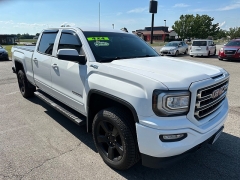 Used 2017 GMC Sierra 1500 4WD Crew Cab SLE at House of Carz near Rochester, IN
