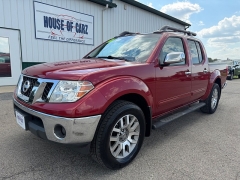 Used 2010  Nissan Frontier 4WD Crew Cab LE at House of Carz near Rochester&comma; IN