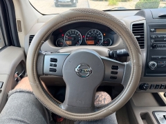 Used 2010  Nissan Frontier 4WD Crew Cab LE at House of Carz near Rochester&comma; IN