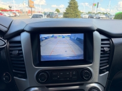 Used 2018  GMC Yukon 4d SUV 4WD SLT at House of Carz near Rochester&comma; IN