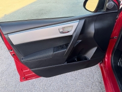 Used 2014  Toyota Corolla 4d Sedan LE at House of Carz near Rochester, IN