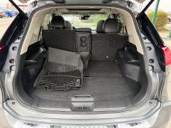 Used 2019  Nissan Rogue 4d SUV AWD SL at House of Carz near Rochester&comma; IN