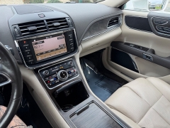 Used 2017  Lincoln Continental 4d Sedan AWD Reserve at House of Carz near Rochester&comma; IN