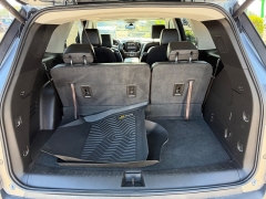 Used 2019  Chevrolet Traverse 4d SUV AWD LT Leather at House of Carz near Rochester&comma; IN
