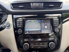 Used 2018  Nissan Rogue Sport 4d SUV AWD SL &lpar;2018&period;5&rpar; at House of Carz near Rochester&comma; IN