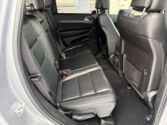 Used 2020  Jeep Grand Cherokee 4d SUV 4WD Limited V6 at House of Carz near Rochester&comma; IN