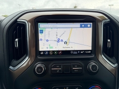 Used 2021  Chevrolet Silverado 1500 4WD Crew Cab 147" High Country at House of Carz near Rochester, IN