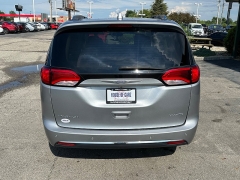 Used 2019 Chrysler Pacifica 4d Wagon Limited at House of Carz near Rochester, IN
