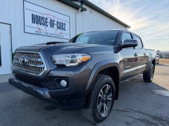  2016 Toyota Tacoma 4WD Double Cab SR5 Long Bed at House of Carz near Rochester&comma; IN